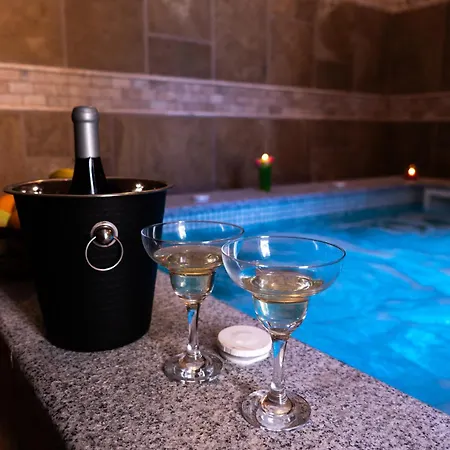 Guest house Family Bunara 2*